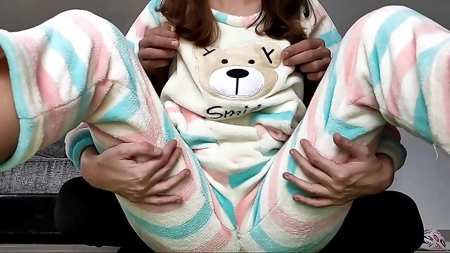 Meet the Luscious Asian Amateur with Small Tits and a Horny Pussy! Stepdad Voyeur Teasing and Masturbation You Need to See!