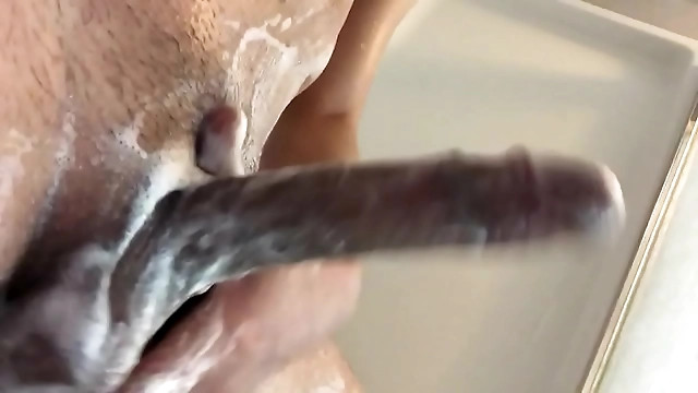 Japanese Lovely Lady in Alluring Lingerie Seeks a Scorching Shower – JAV Porn Video