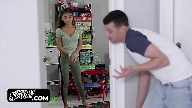 Cute Little Asian Sister Goes Wild and Viral with Myles Long and Clara Trinity