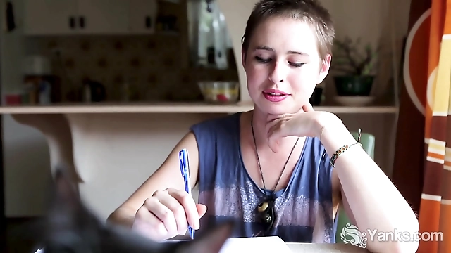 JAV Goddess Olive Glass Explores Fetishes and Ultimate Pleasure with Hitachi