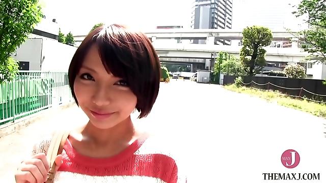 Catch a Glimpse of This Luscious Enchantress s D-Cup Breasts and Sensual Nipples – A True MILF Fantasy!