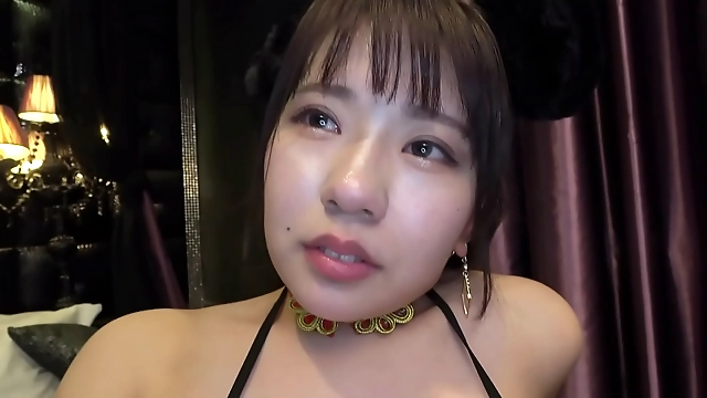 G-cup Goddesses: Titillating Tits and Sexual Sensations