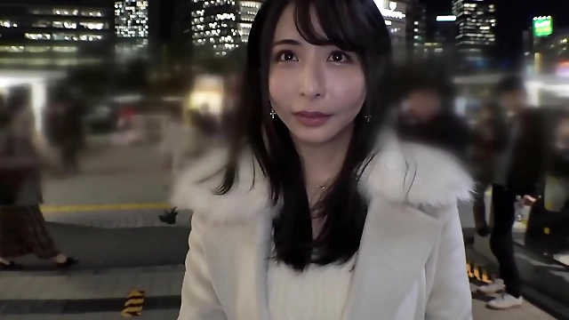 Slutty Japanese H-Bar Waitresss Insatiable Appetite for Men! Watch Her as She Prowls for Sex like a Wild Animal!