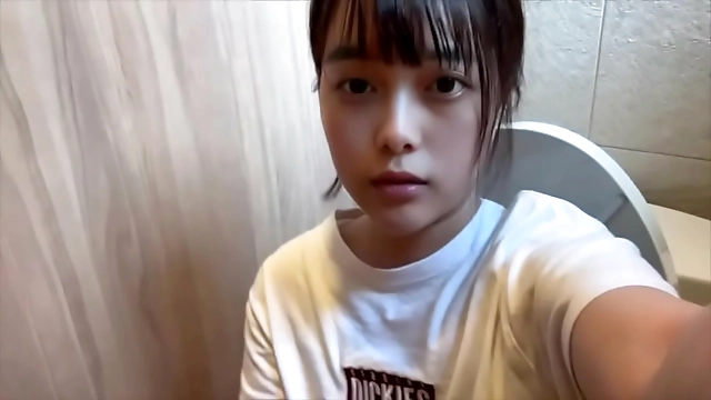 Luscious Toto ᐧ Leonannys Excessive Masturbation Leads to Tight and Juicy Tide